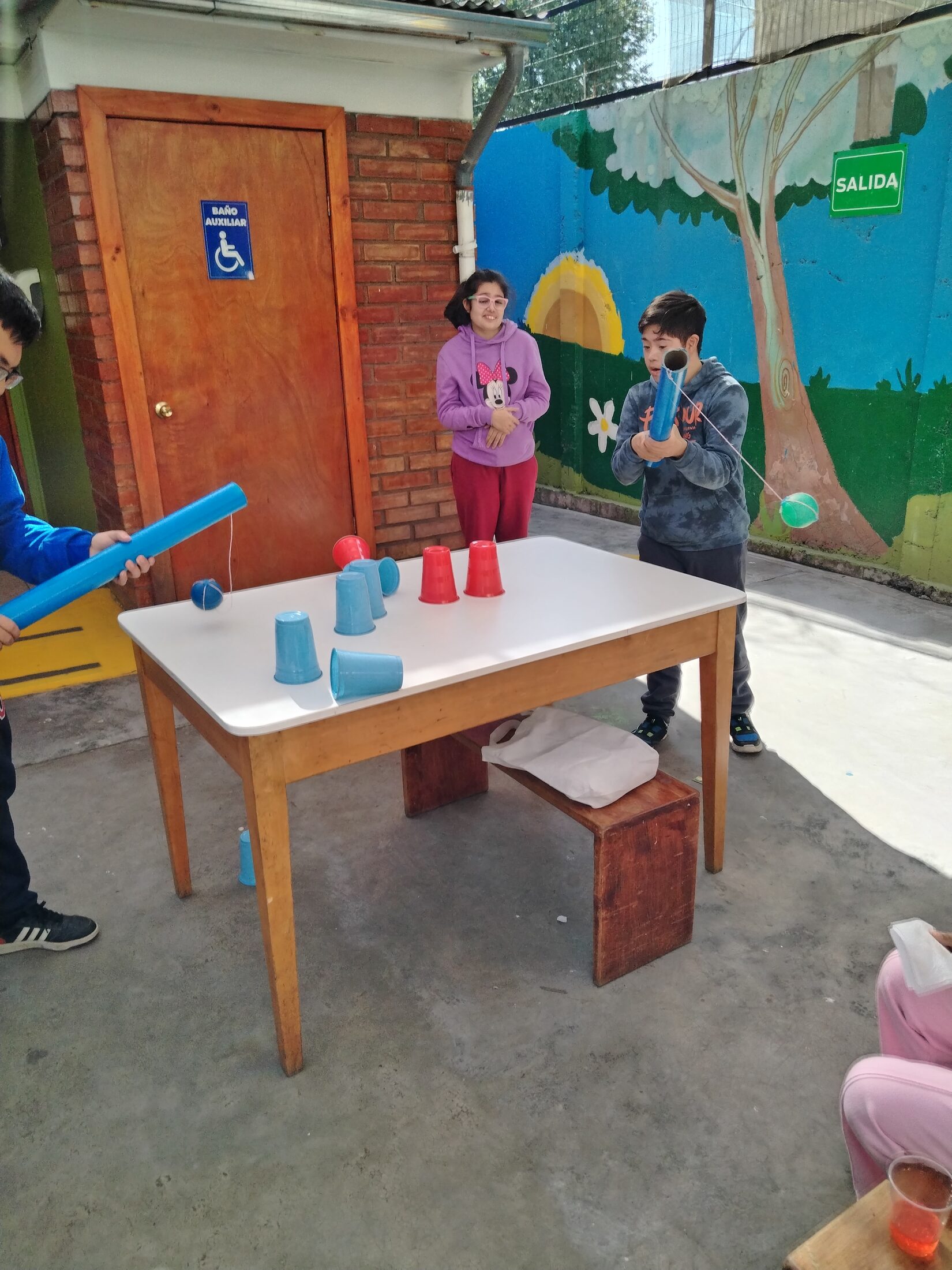 Experiencia escolar con estudiantes en actividad guiada